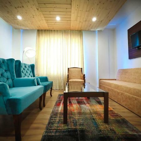 The Laurent And Banon Resorts Manāli Екстериор снимка