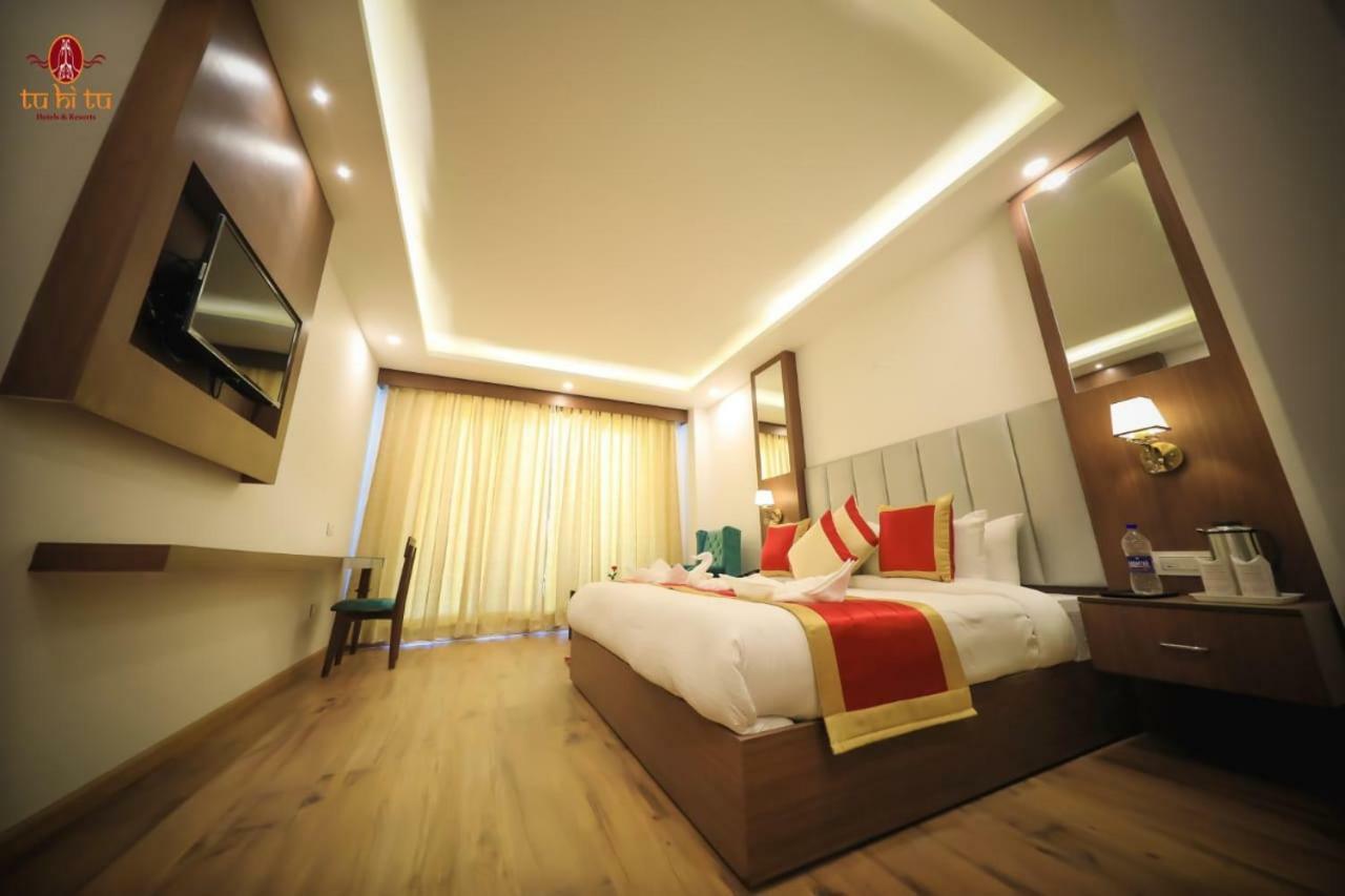 The Laurent And Banon Resorts Manāli Екстериор снимка