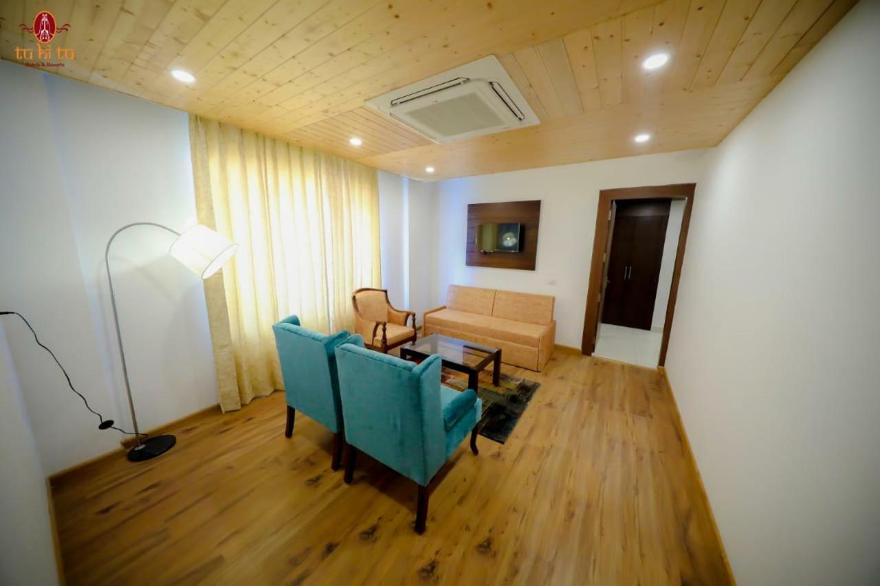 The Laurent And Banon Resorts Manāli Екстериор снимка
