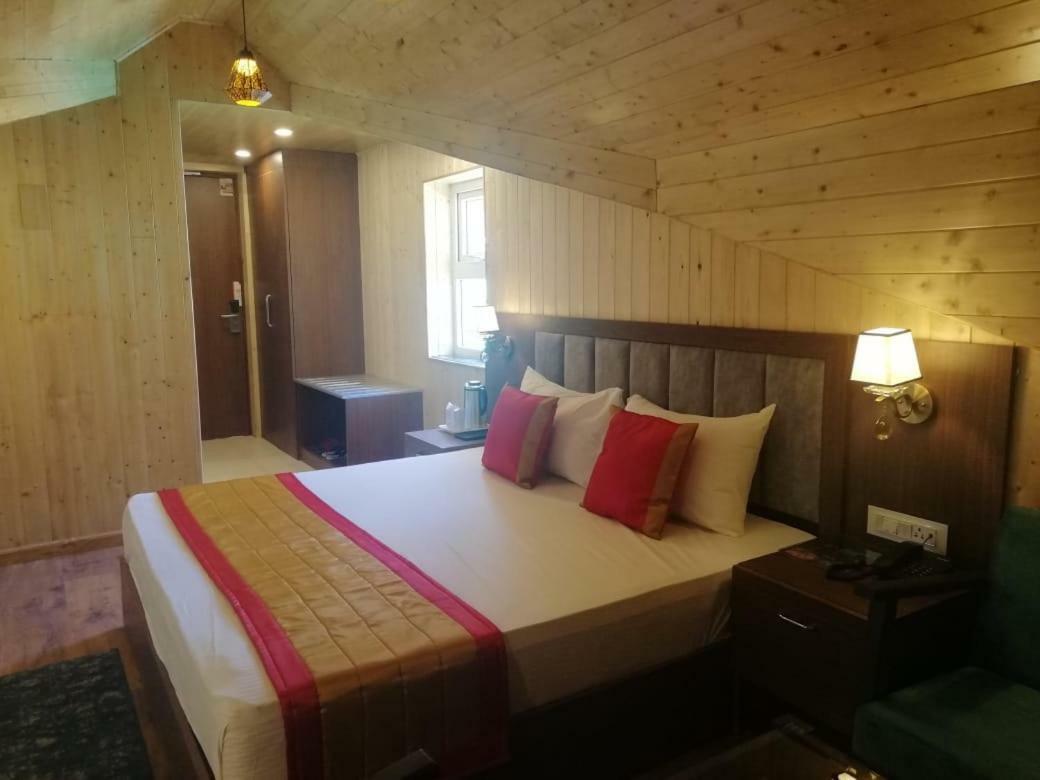 The Laurent And Banon Resorts Manāli Екстериор снимка